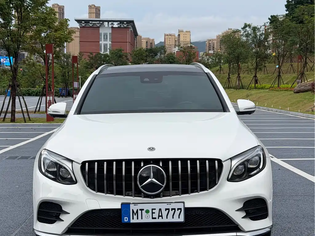 Mercedes-Benz GLC 2018 GLC 300 4MATIC