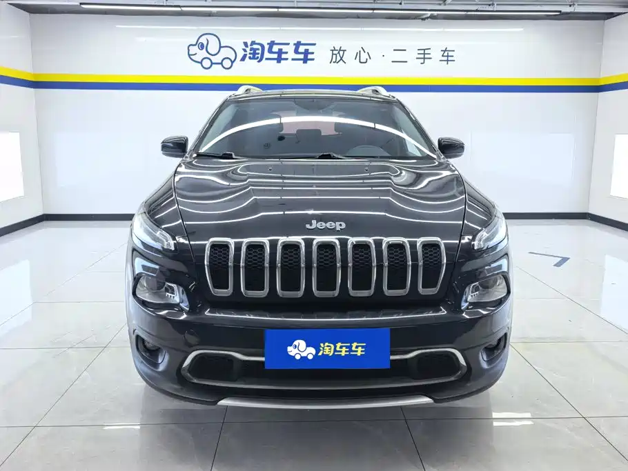 Jeep Cherokee — миниатюра 2