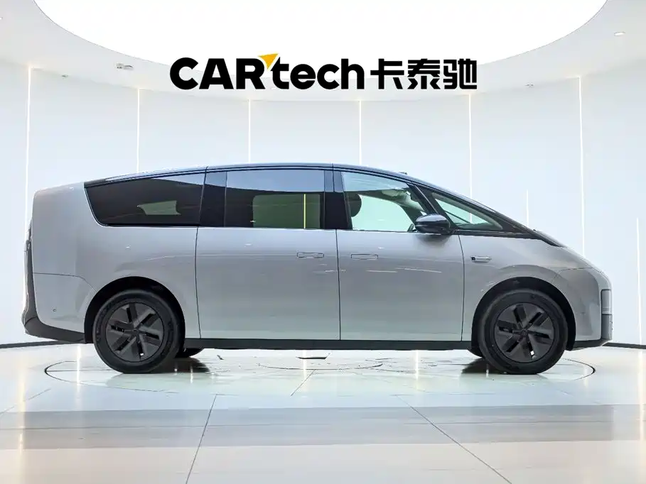 Li Auto Li MEGA — миниатюра 4