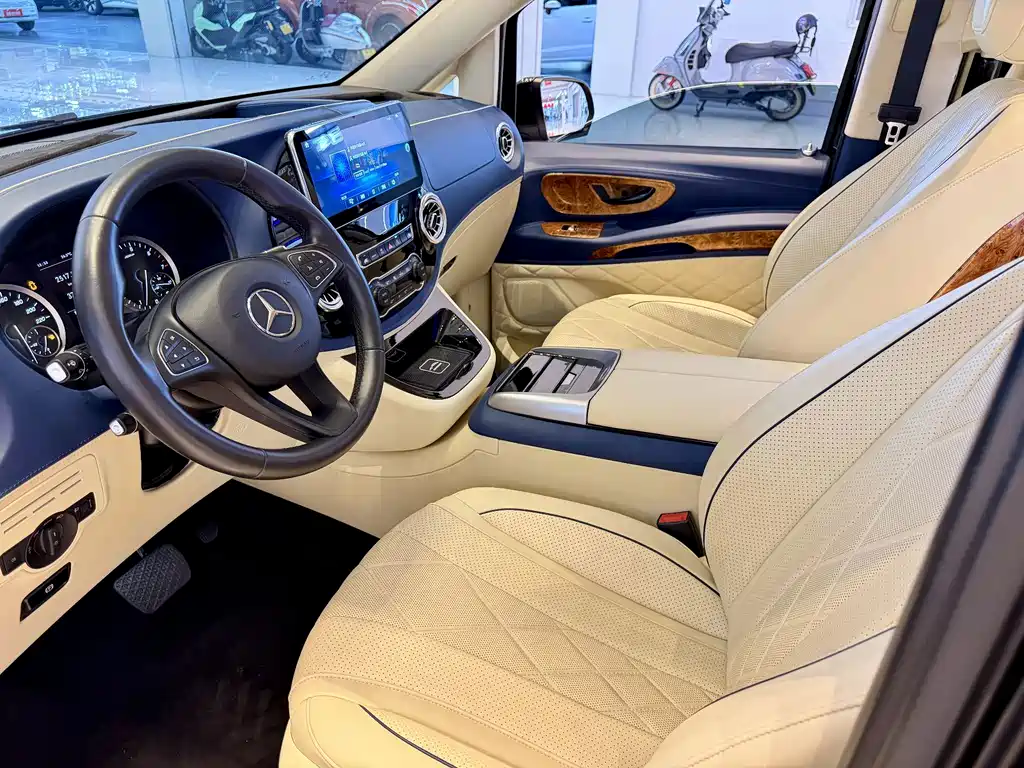 Mercedes-Benz Vito — миниатюра 2