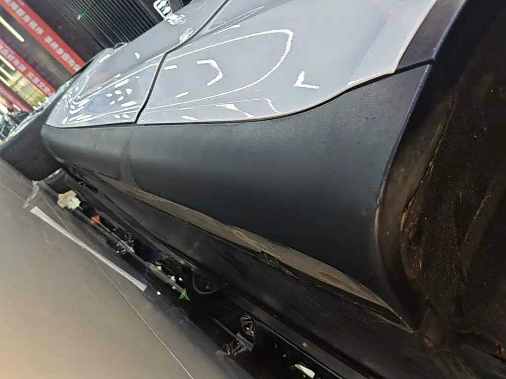 Tesla Model Y — миниатюра 22