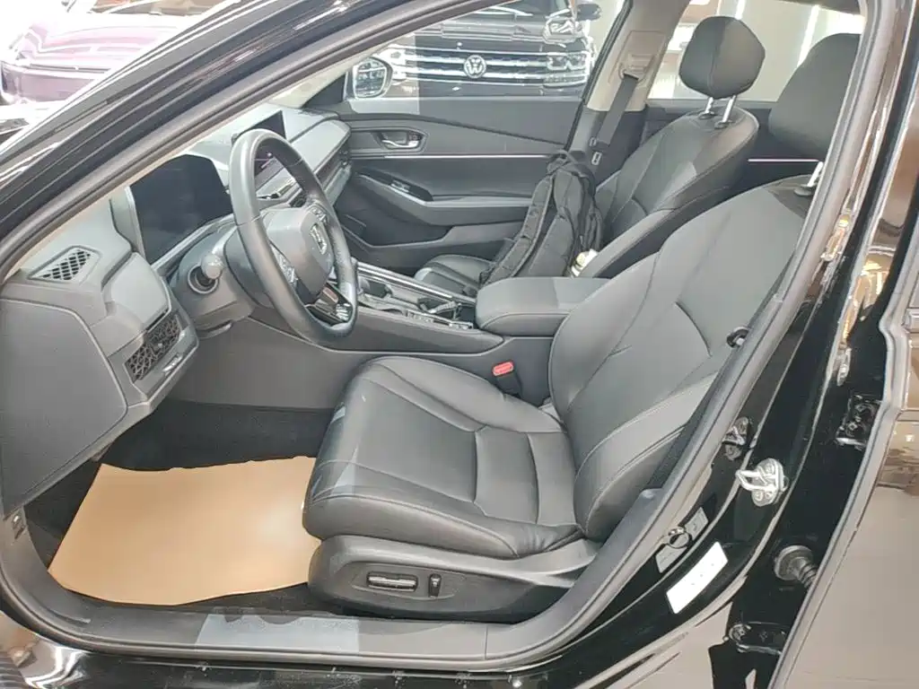 Honda Accord — миниатюра 15