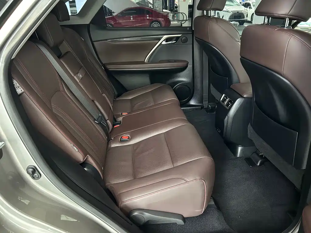 Lexus RX — миниатюра 7