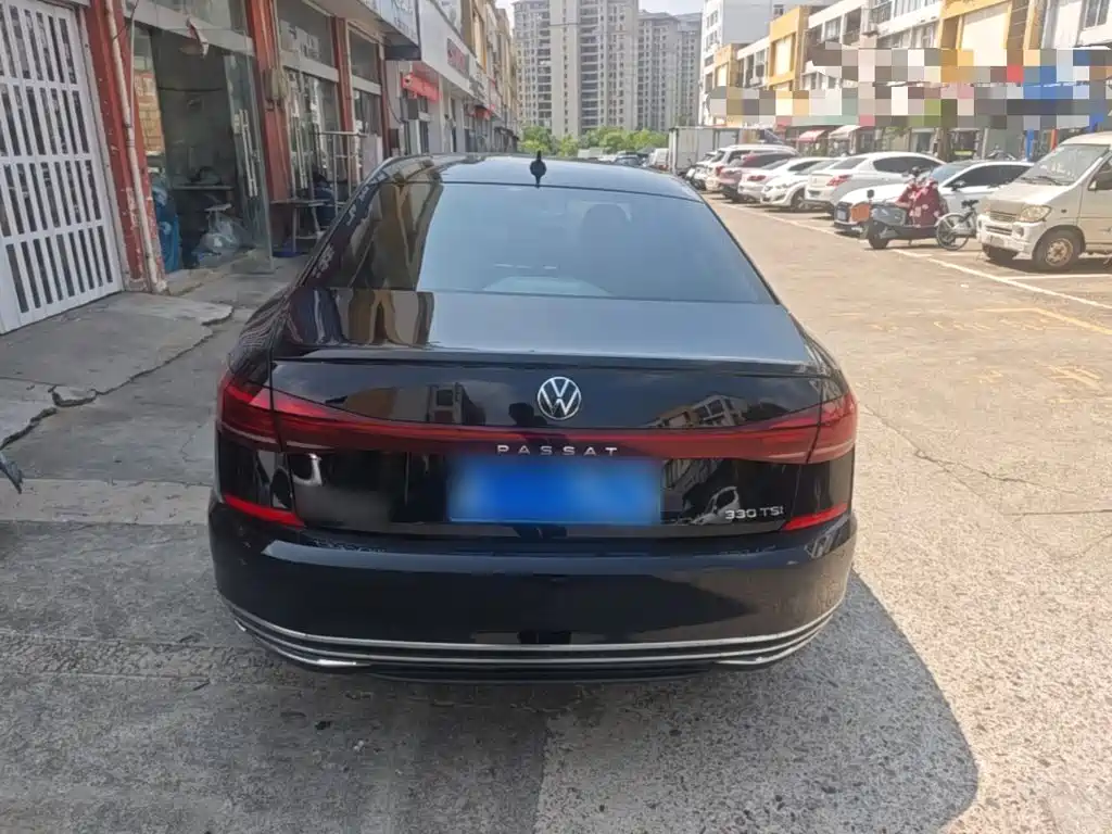 Volkswagen Passat — миниатюра 6