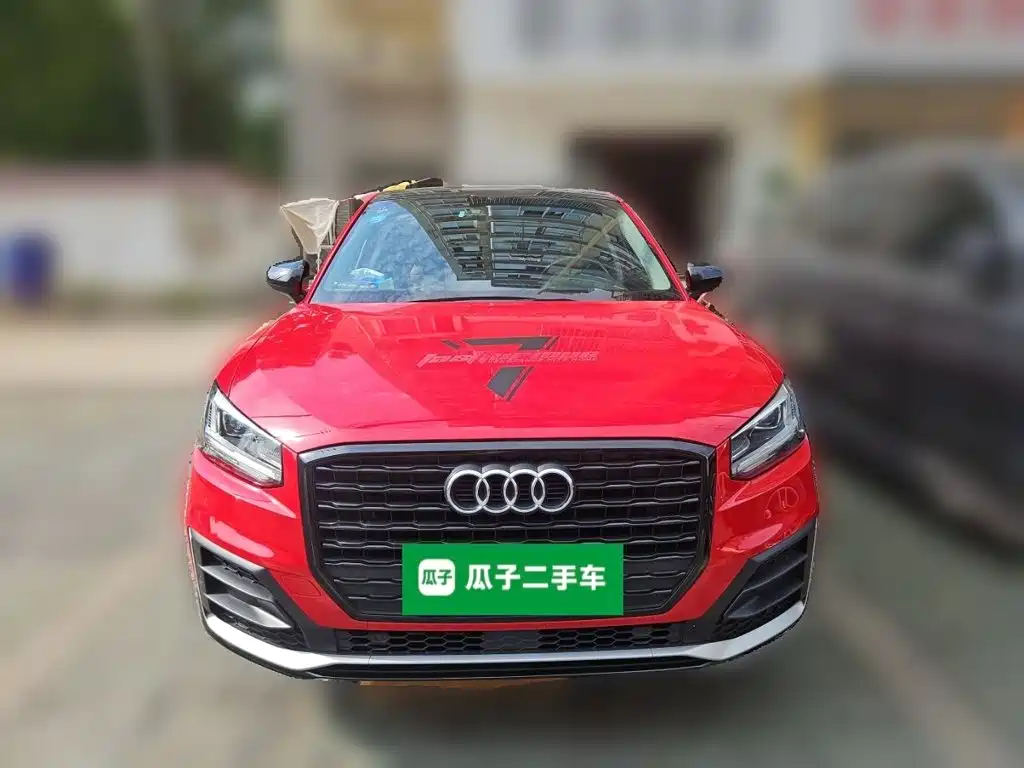 Audi Q2L — миниатюра 2