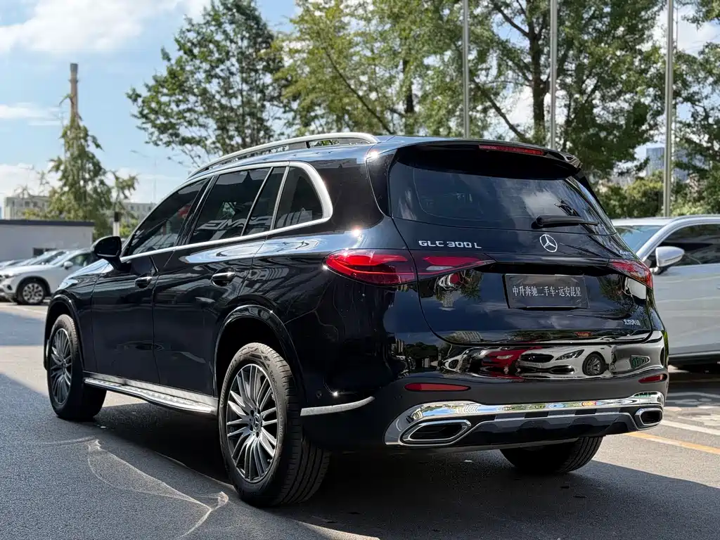 Mercedes-Benz GLC — миниатюра 7