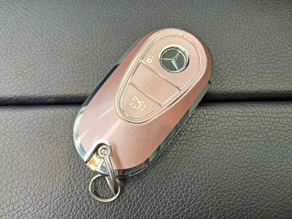 Mercedes-Benz C-Class — миниатюра 17