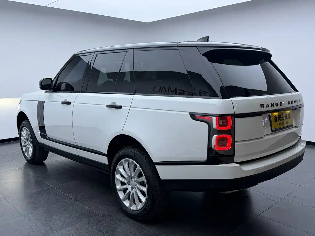 Land Rover Range Rover — миниатюра 6