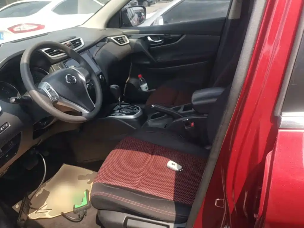 Nissan Qashqai — миниатюра 15