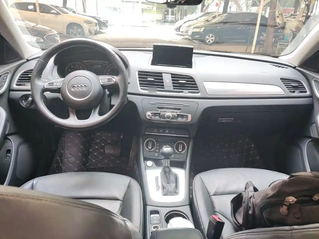 Audi Q3 — миниатюра 10
