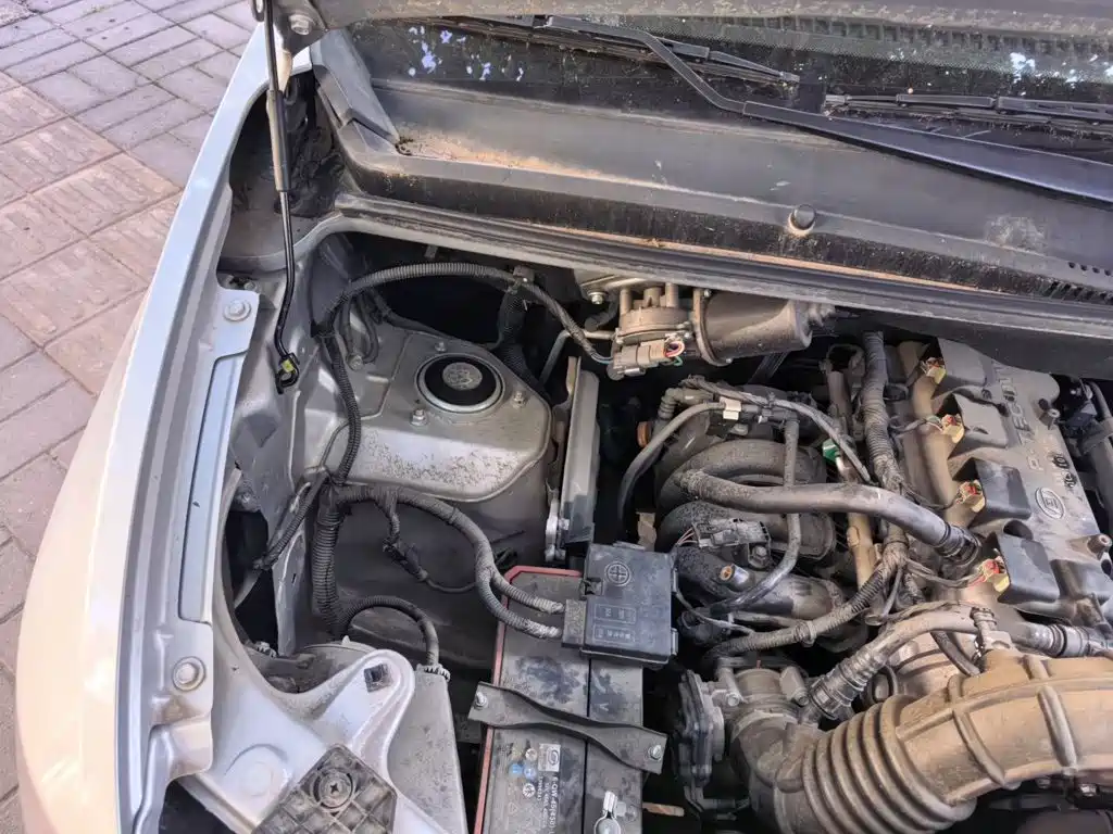 Wuling Hongguang V — миниатюра 20