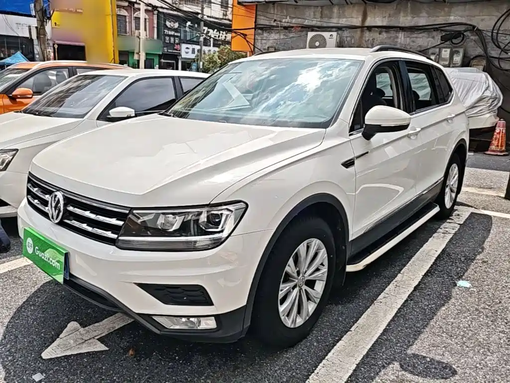 Volkswagen Tiguan L — миниатюра 2