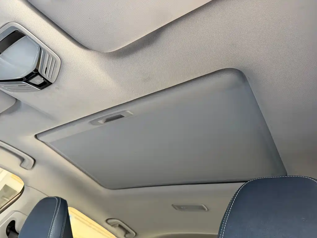 Geely Emgrand — миниатюра 6