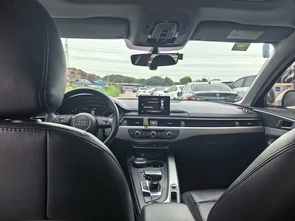 Audi A4L — миниатюра 5