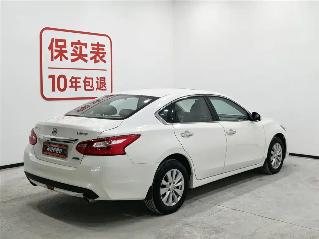 NISSAN TEANA