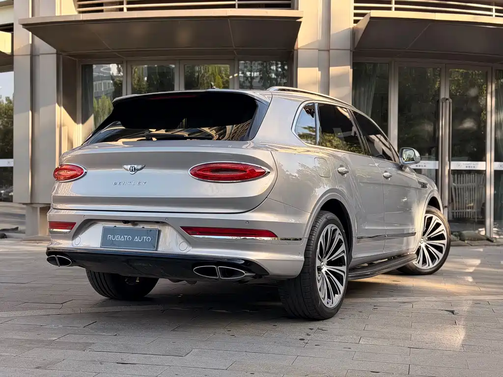 Bentley Bentayga 2021 4.0T V8