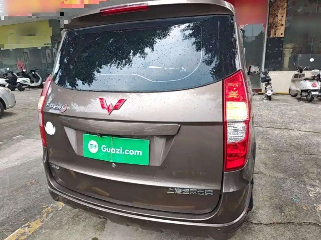 Wuling Hongguang — миниатюра 6