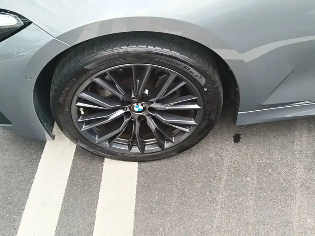 BMW 3 Series — миниатюра 23