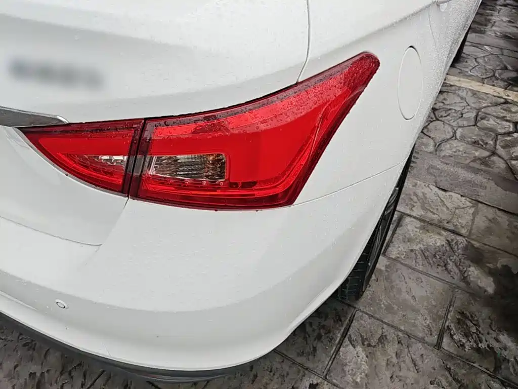 Chery Arrizo 5 — миниатюра 8