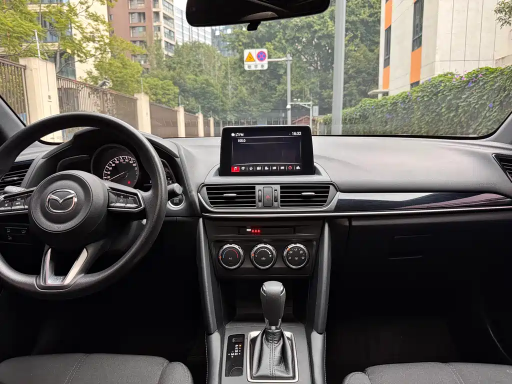 Mazda CX-4 — миниатюра 12