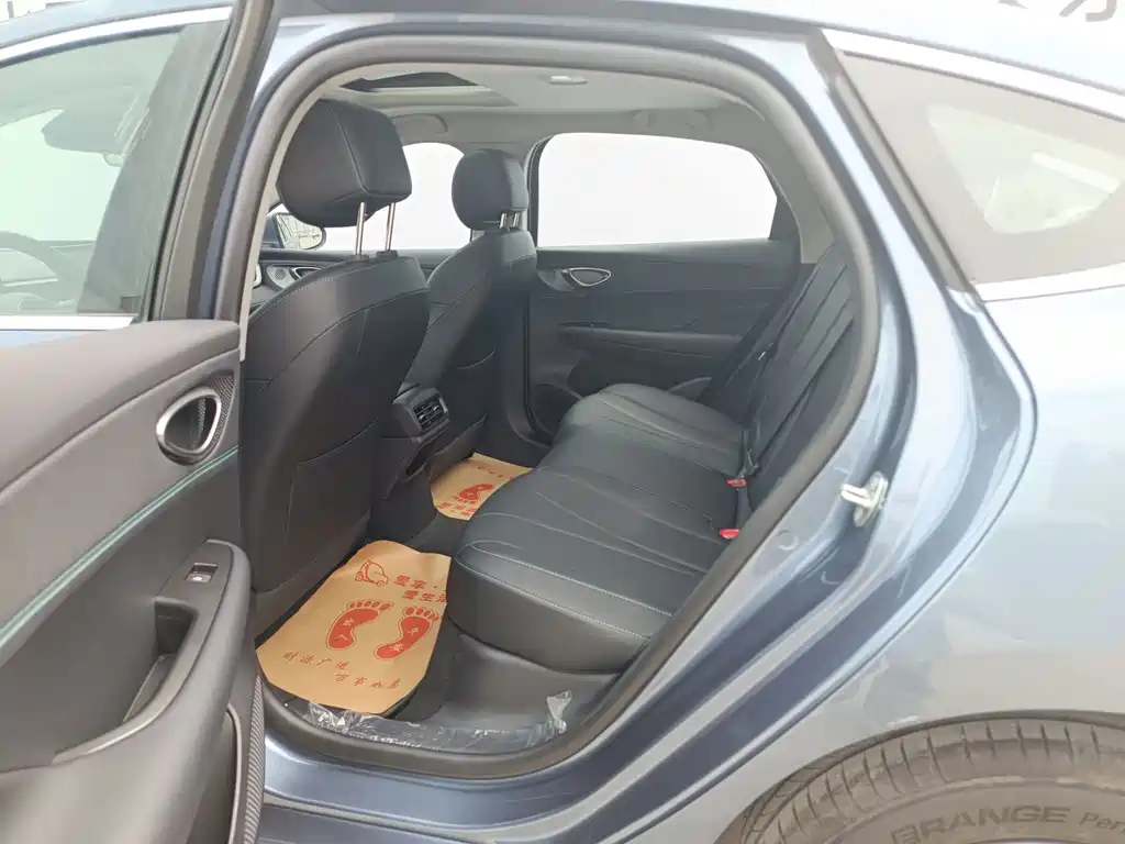 BYD Seal 05 DM-i — миниатюра 14