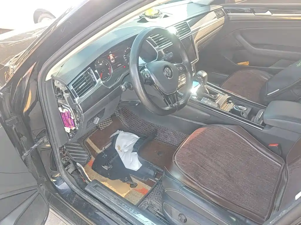 Volkswagen Phideon — миниатюра 16