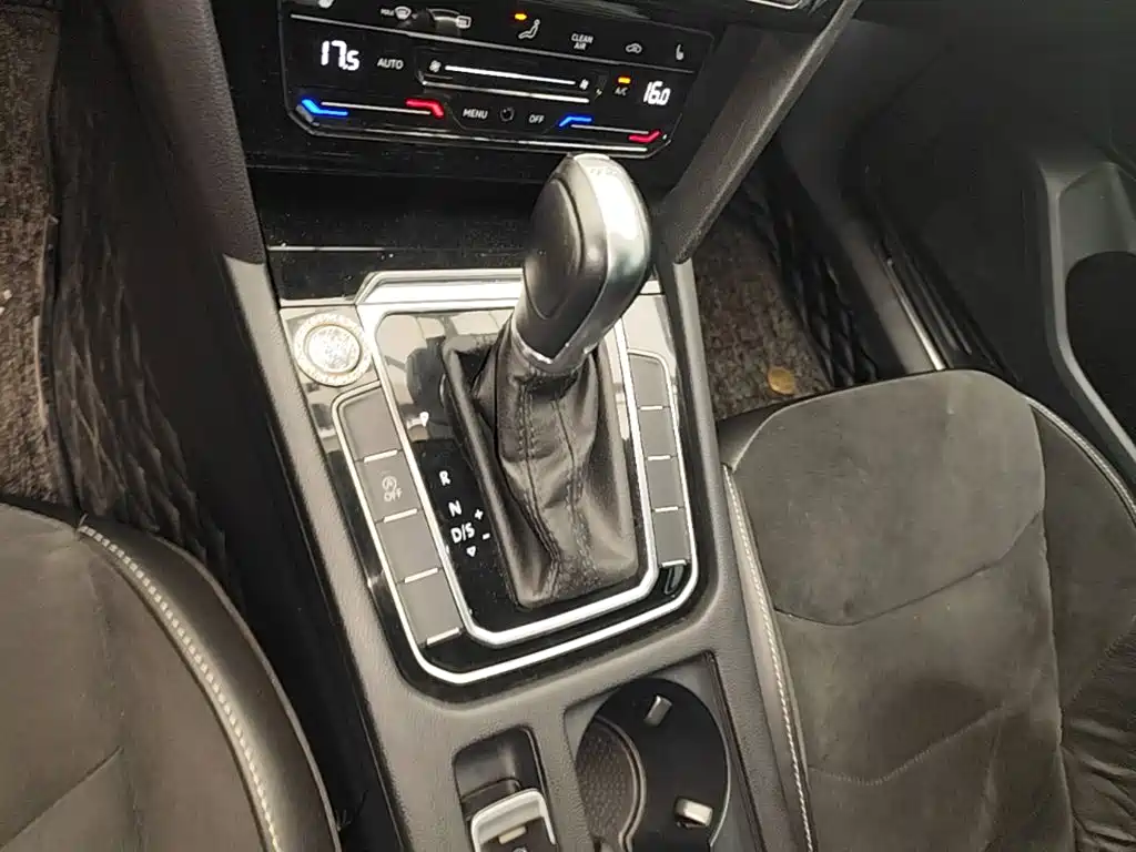 Volkswagen CC — миниатюра 14