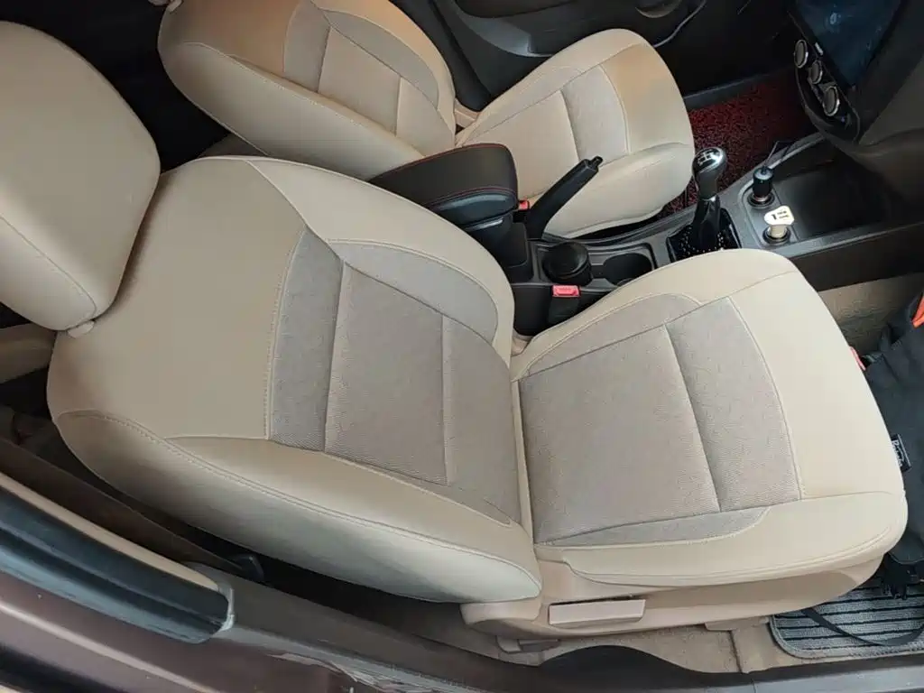 Wuling Hongguang — миниатюра 25