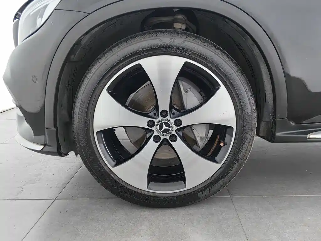 Mercedes-Benz GLC — миниатюра 17