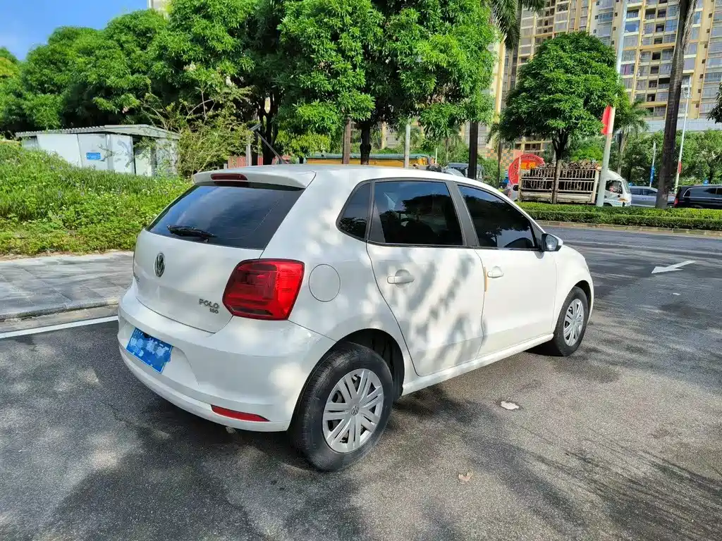 Volkswagen Polo — миниатюра 5