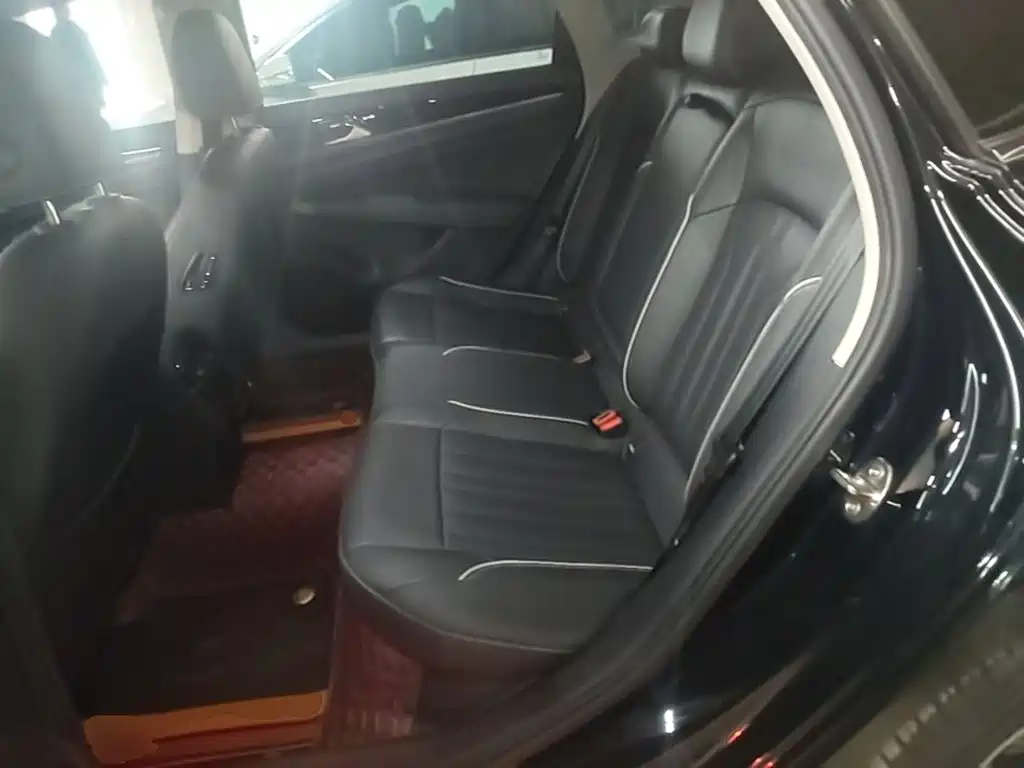 Volkswagen Passat — миниатюра 17