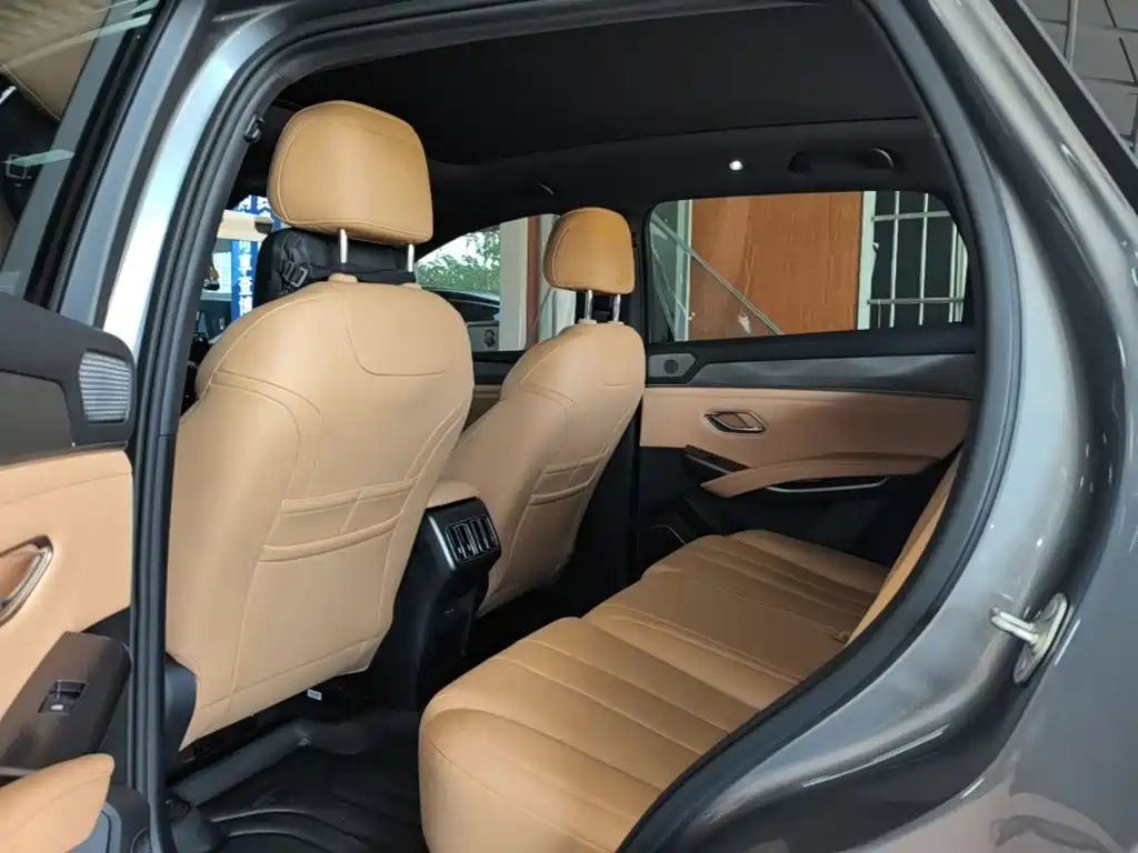 BYD L DM-i — миниатюра 17