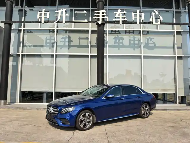 MERCEDES-BENZ  E CLASS 2019