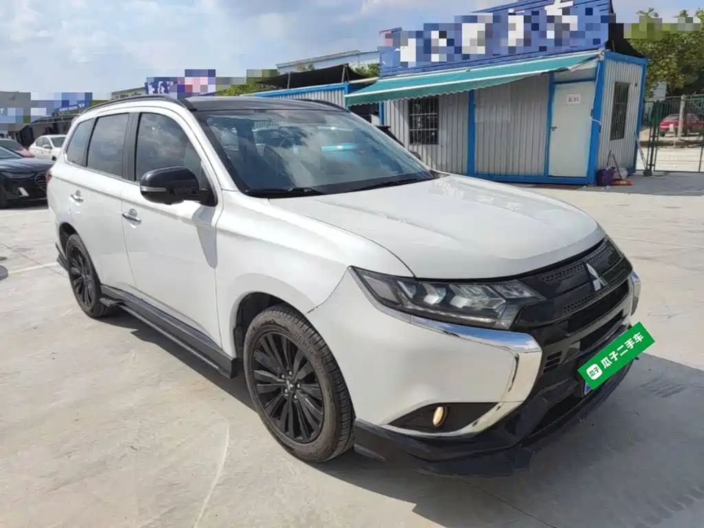 Mitsubishi Outlander — миниатюра 4