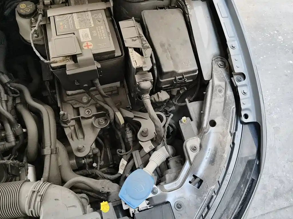 Volkswagen Golf — миниатюра 21