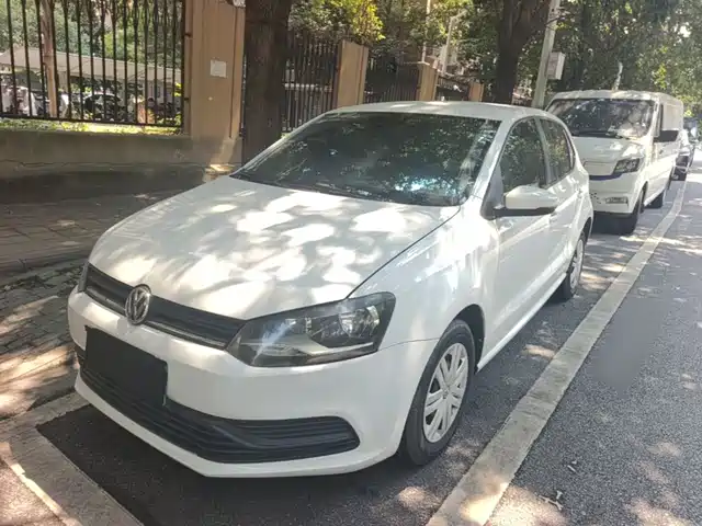 2016 Volkswagen Polo