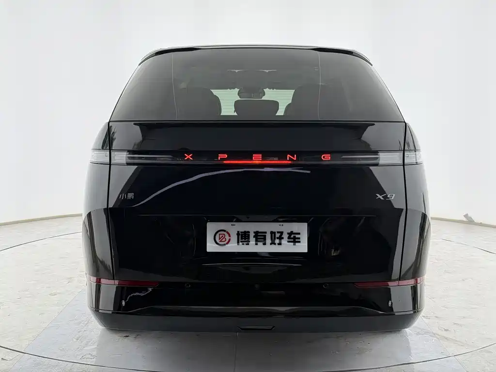 XIAOPENG X9