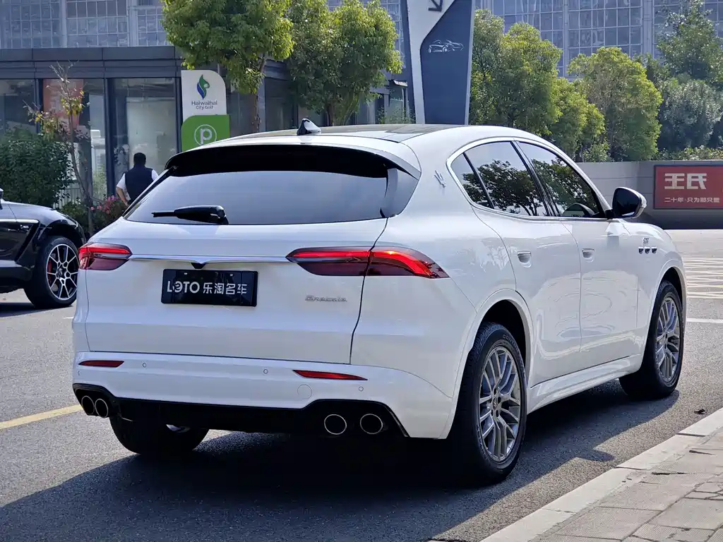 Maserati Grecale — миниатюра 6
