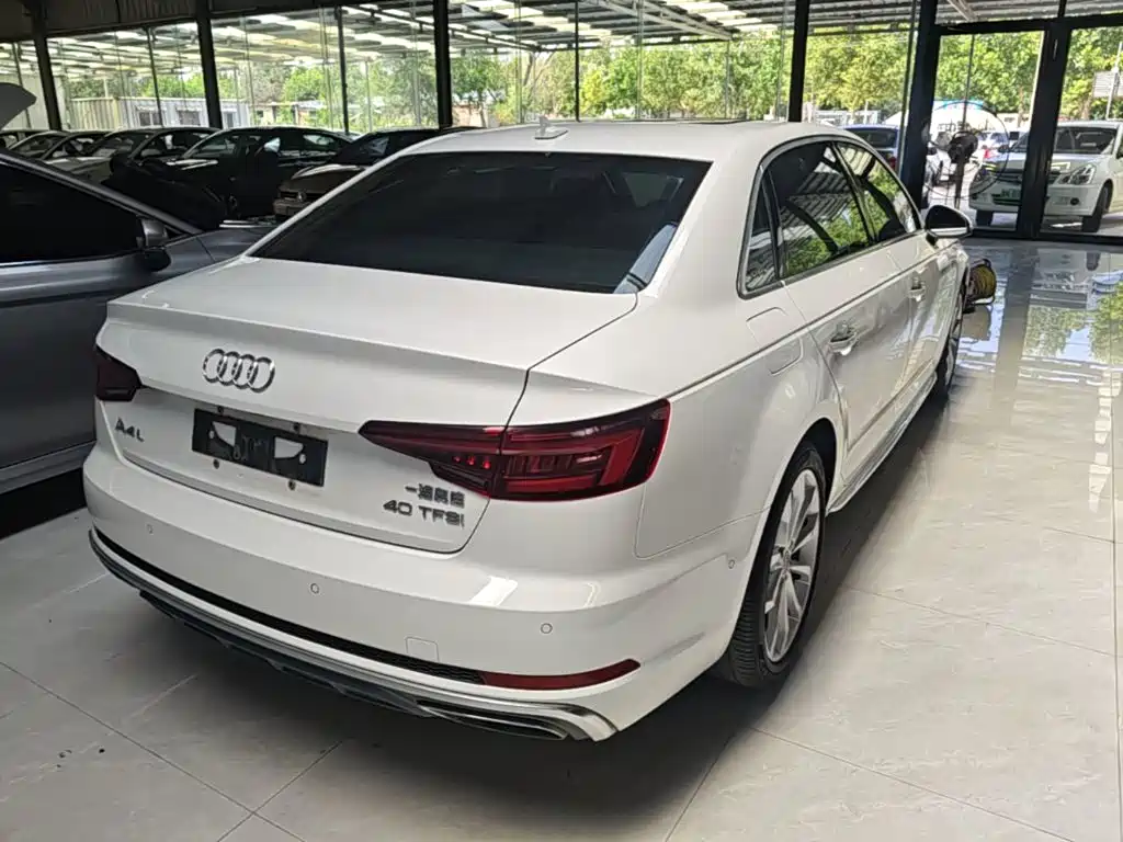 Audi A4L — миниатюра 7