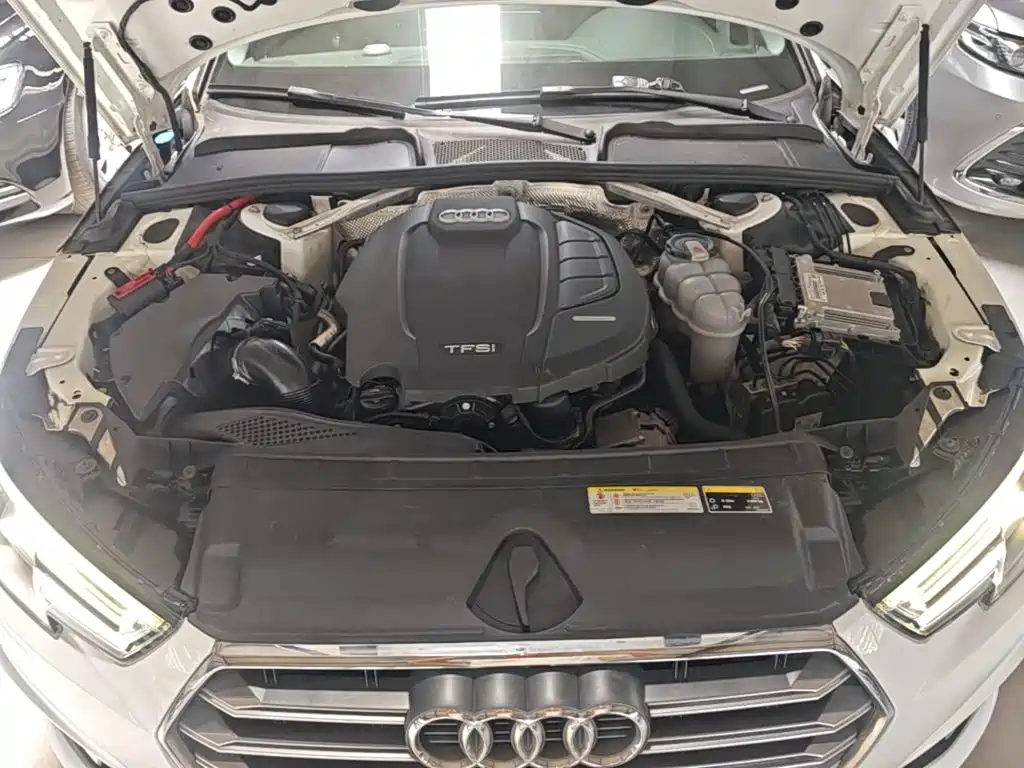 Audi A4L — миниатюра 20