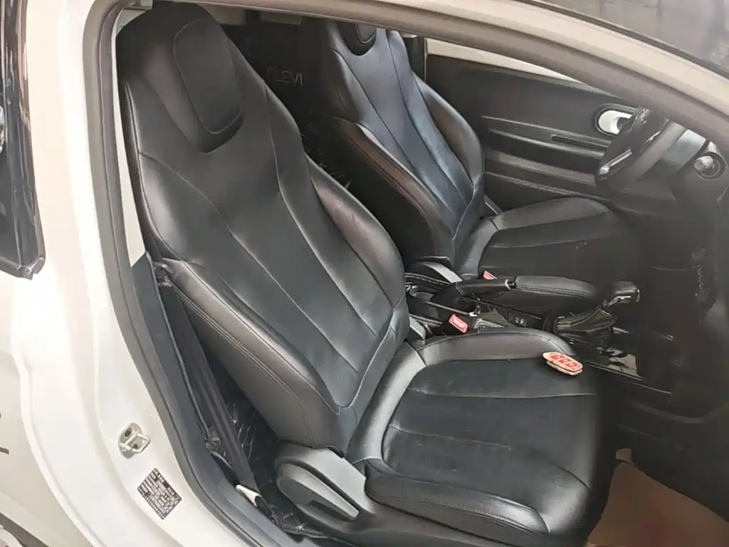 Roewe Clever — миниатюра 25