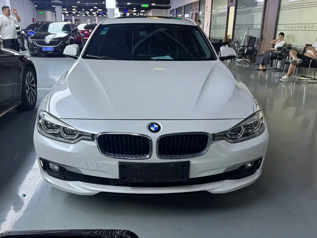 BMW 3 Series — миниатюра 2