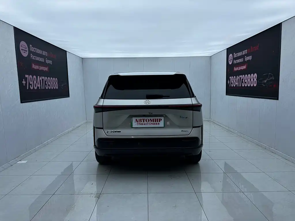 Toyota bZ3X — миниатюра 7