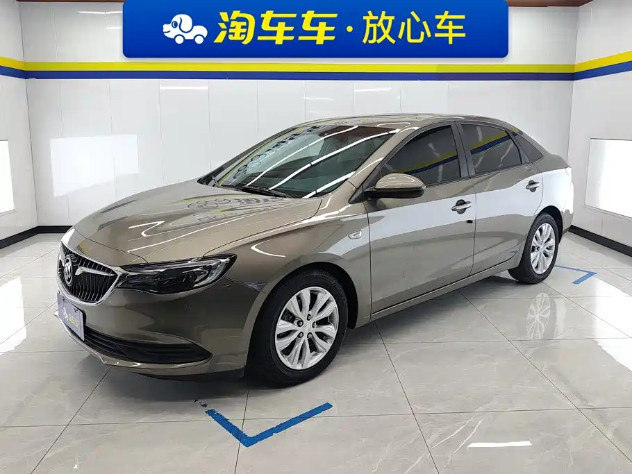 2020 Buick Excelle - zdjęcie 1 z 16