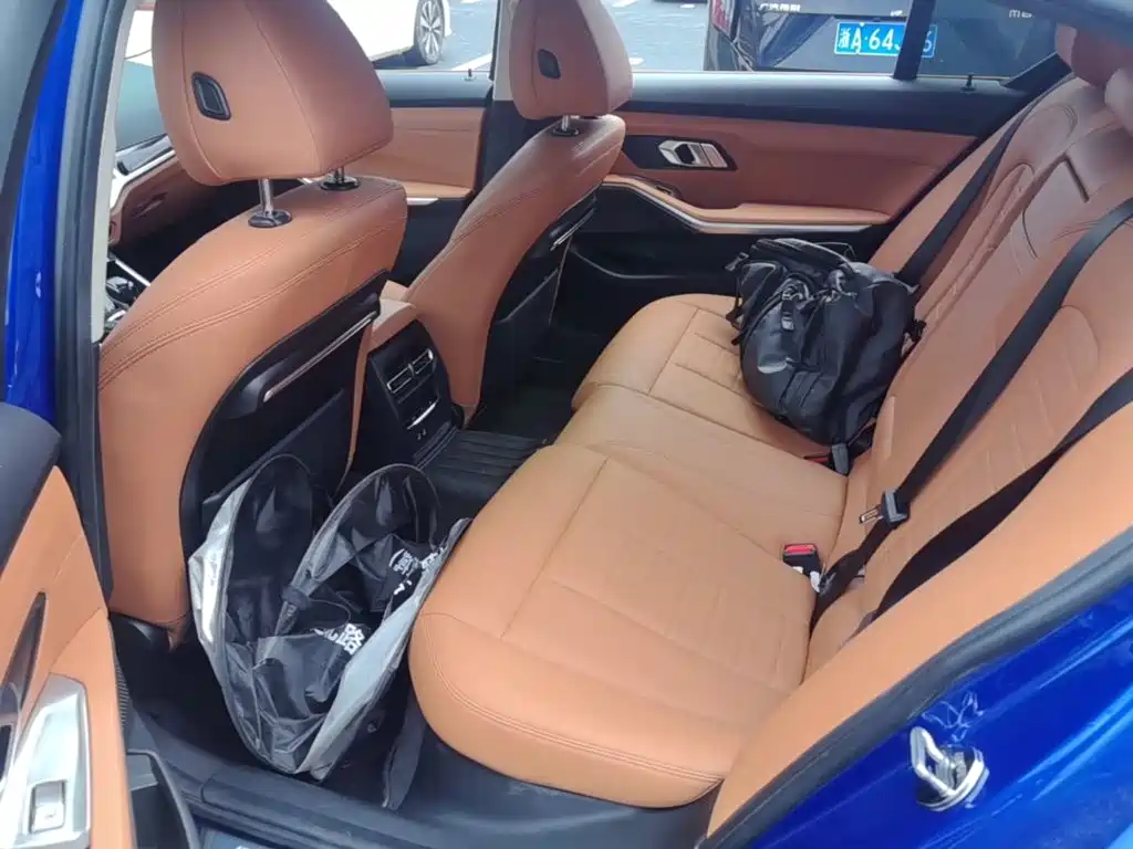 BMW 3 Series — миниатюра 22
