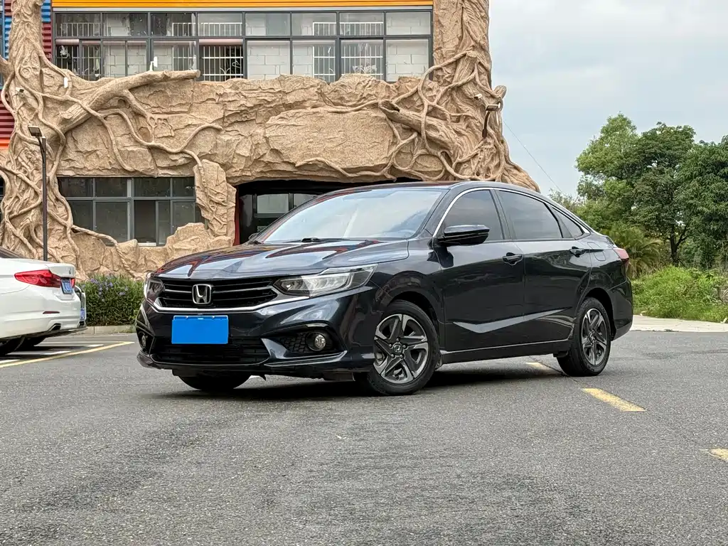 Купить Honda Envix