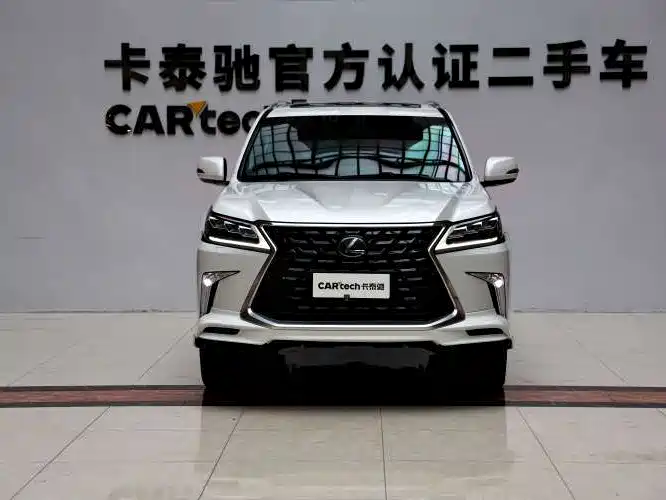 Lexus LX — миниатюра 2