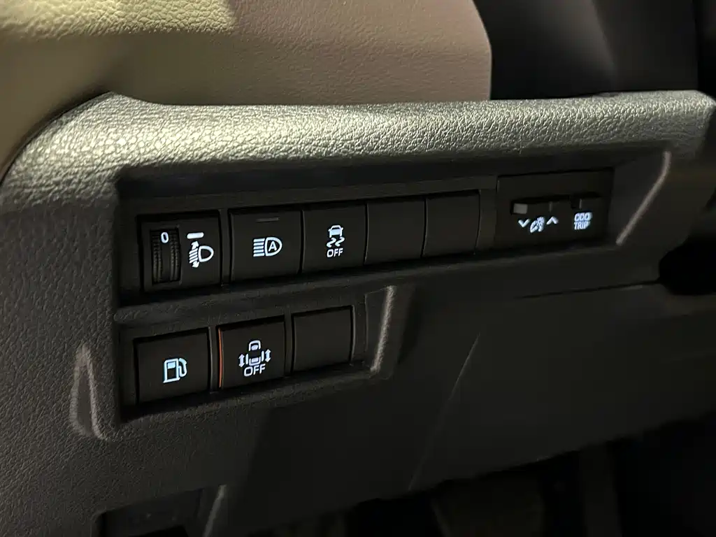 Toyota Sienna — миниатюра 7