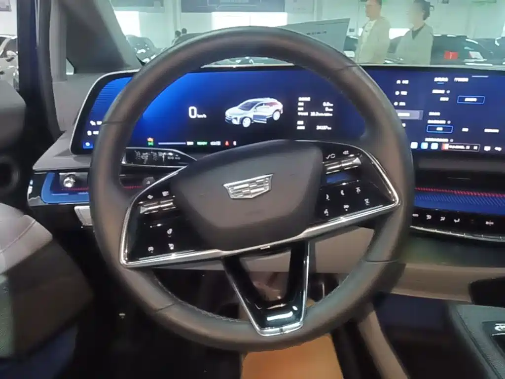 Cadillac IQ — миниатюра 11