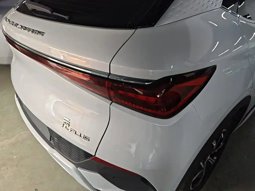BYD Yuan Plus — миниатюра 8